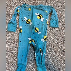 Little sleepies bee footie
